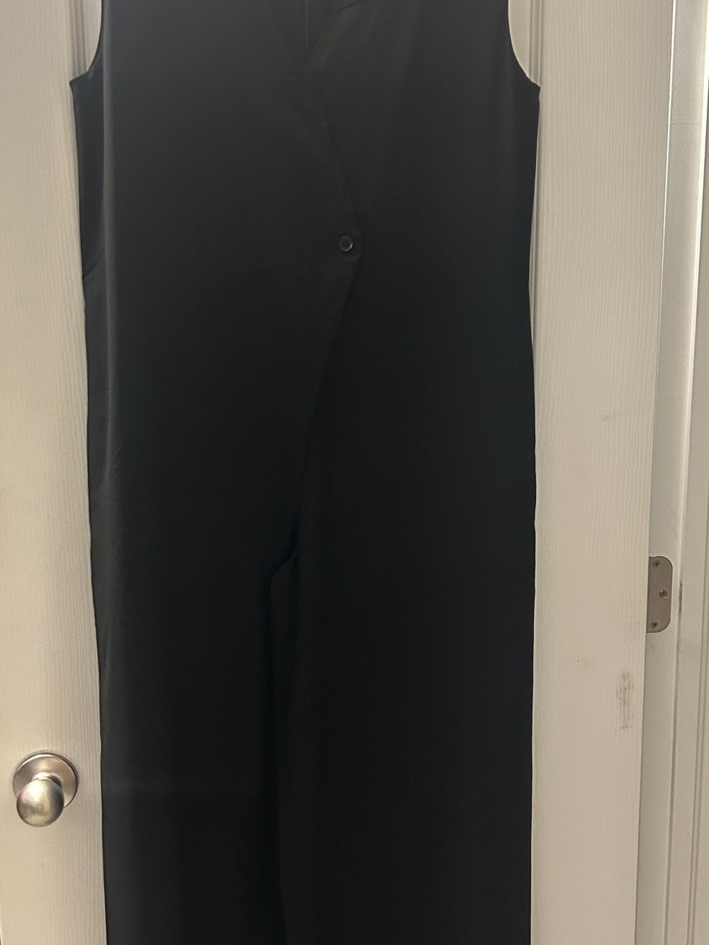 Zara Black Sleeveless V-Neck Wide-Leg Jumpsuit
